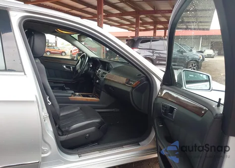 2012 Mercedes-Benz E 350 z USA, uszkodzony, nr VIN WDDHF5KB6CA531219